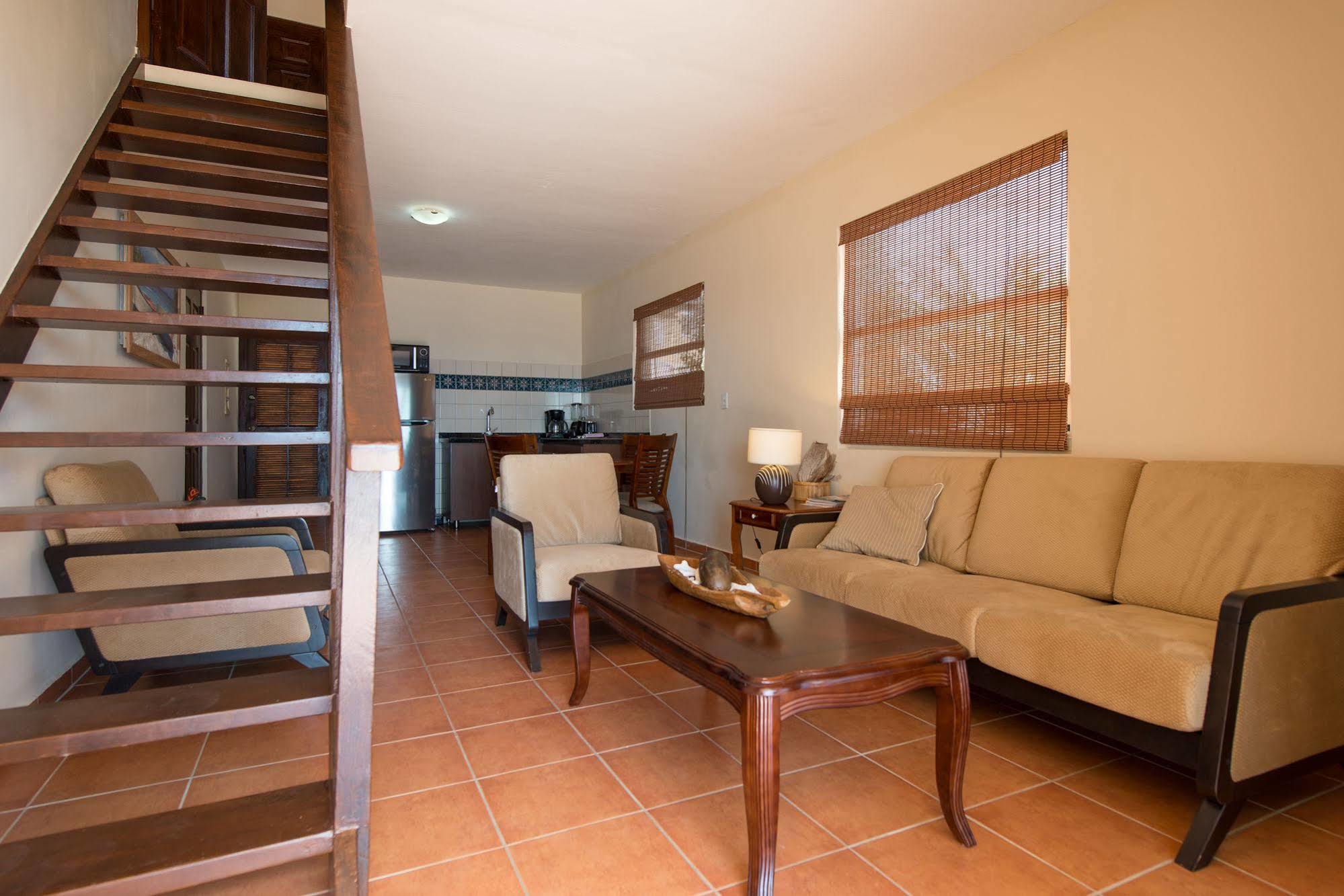 Lagun Blou Dive And Beach Resort Esterno foto