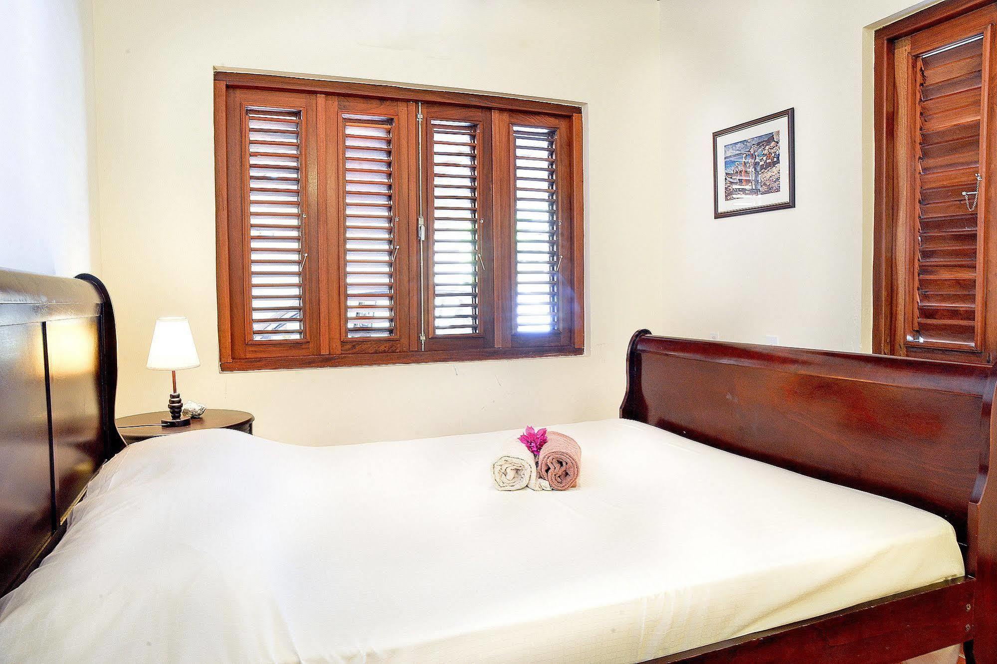 Lagun Blou Dive And Beach Resort Esterno foto