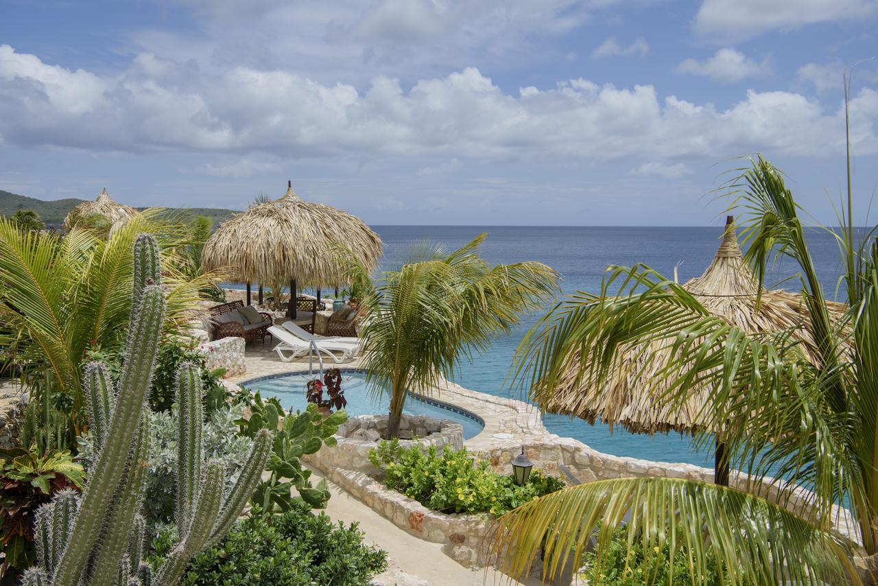 Lagun Blou Dive And Beach Resort Esterno foto